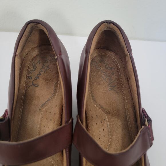 Natural Soul Mary Jane Wedge 9.5 Leather Maritzia Almond Toe Brown Faux Leather - Picture 6 of 15